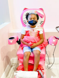 Paris getting her nails done